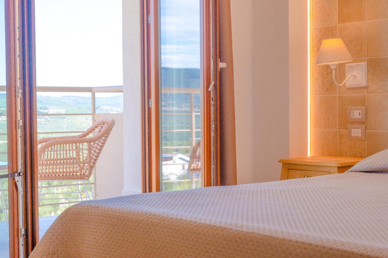 Bed and Breakfast La Posta Del Guardiano Вьесте Экстерьер фото